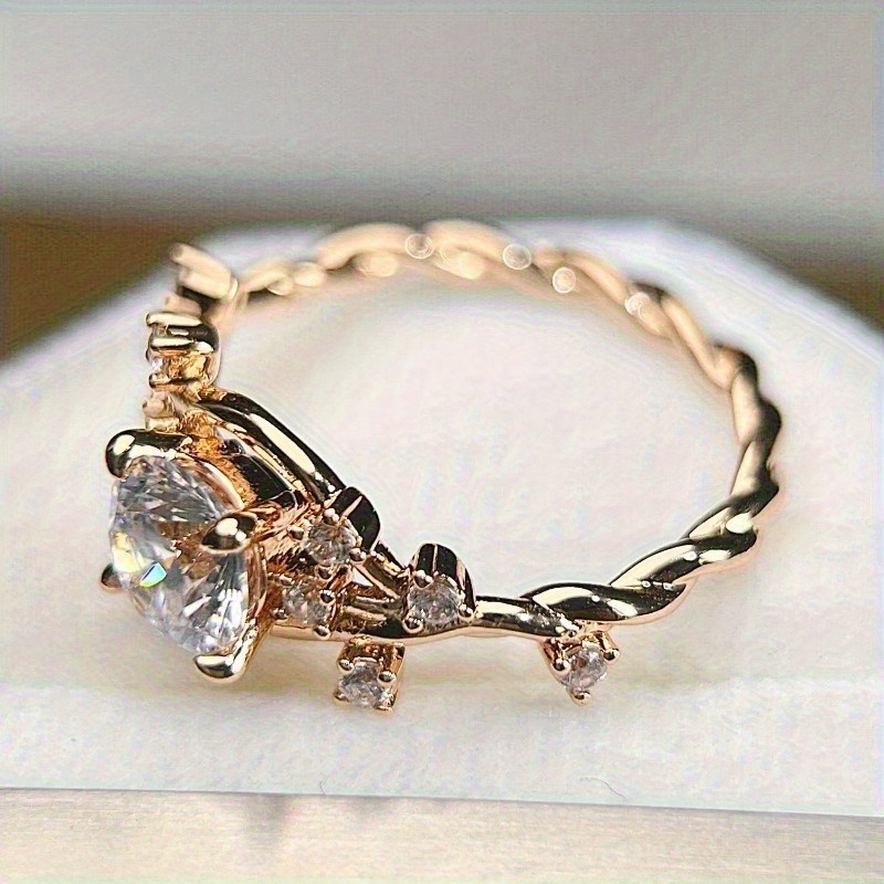 Women's 925 Silver Minimalist Round Cut Zirconia Ring